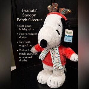 ❤️ Peanuts® Snoopy Porch Greeter Plush – New w/ Tag